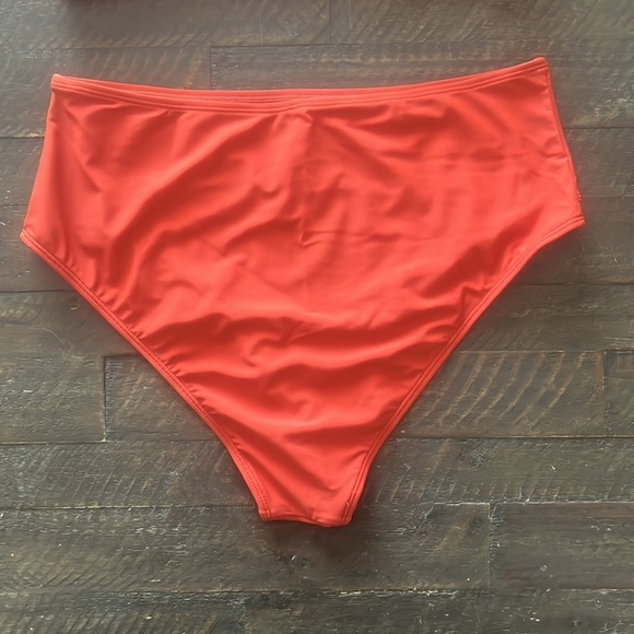 CUPSHE Bikini Two Piece Swimsuit High Waisted V Neck Twist Front - Picture 7 of 11